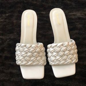 Off White Braided 3in heel sandals Woman’s size 10